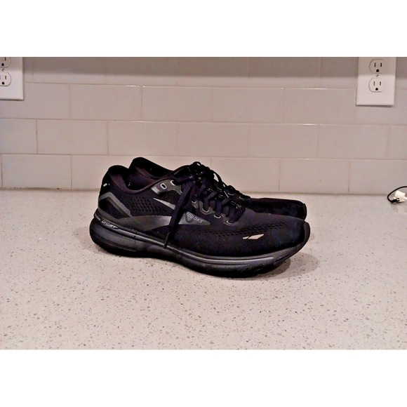 Brooks Other - Brooks Mens Ghost 15 Running Shoes Sneakers Size 10 D Black